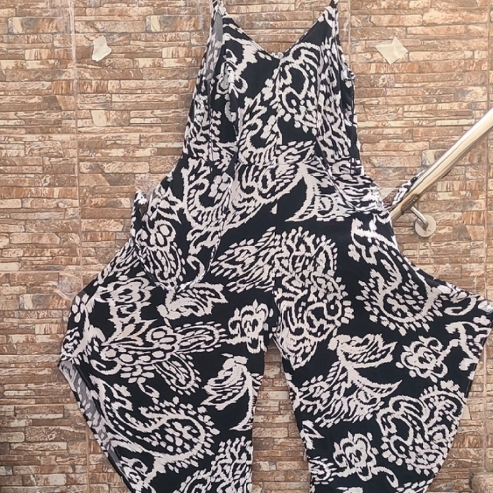 1. State Black and White Jumpsuit with Paisley Floral Print - Picture 12 of 12